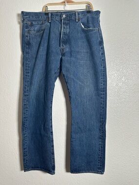 Levi’s 501 Button-Fly Jeans 38x29 (Tag 38x30)